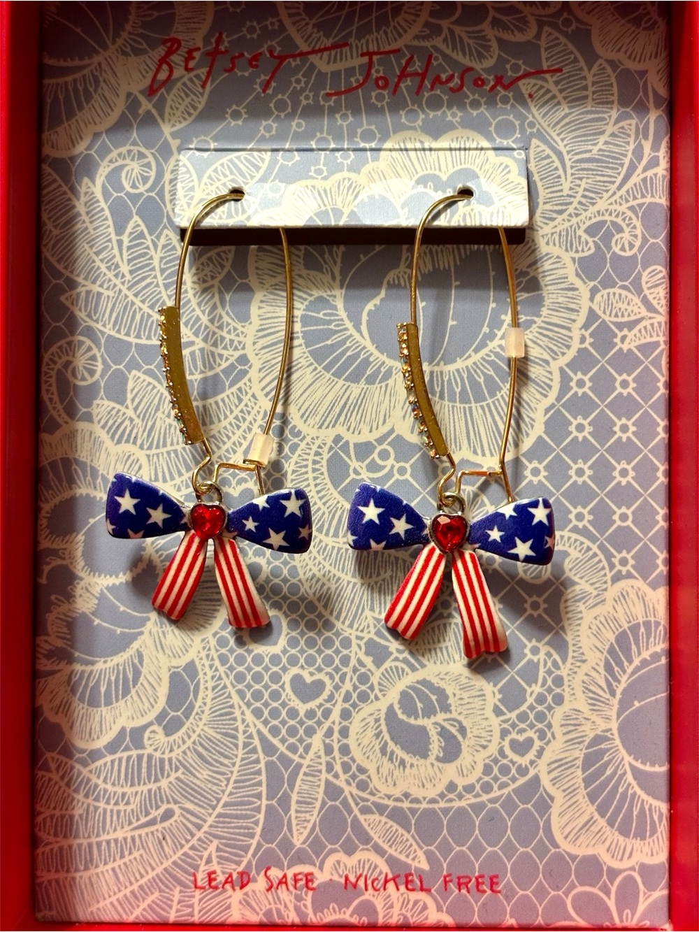 NWT•Betsey Johnson Red, White & Blue Bow Dangle Earrings